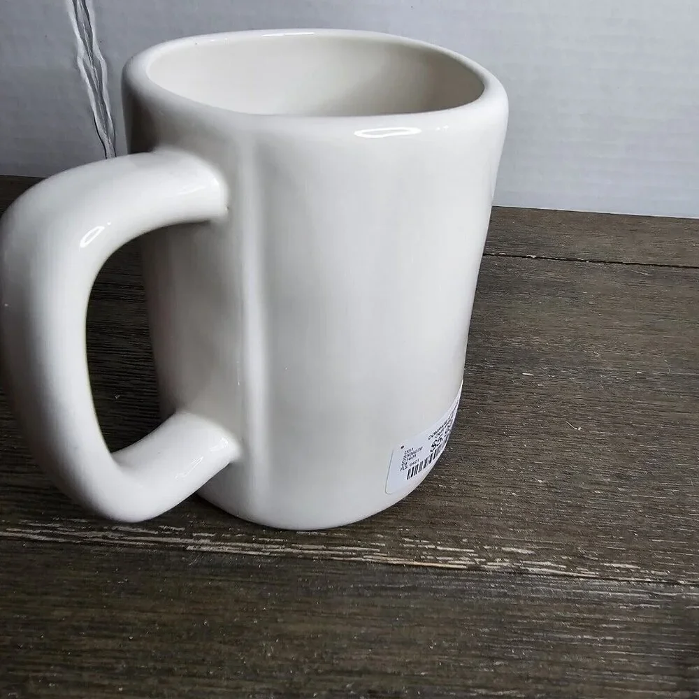 NWT Rae Dunn Artisan Santa White Christmas Mug